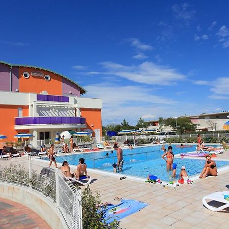 Residence Margherita Bibione Bagian luar foto